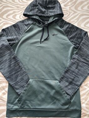Nike Olive Green & Charcoal Hooded Pullover
